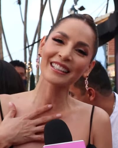 Carmen Villalobos