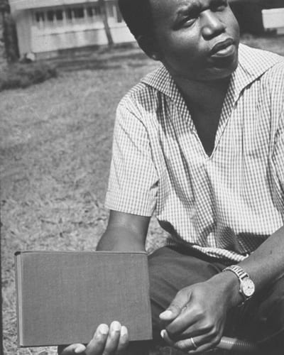 Chinua Achebe