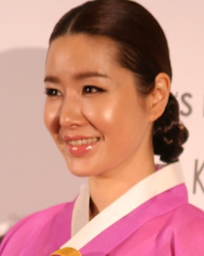 Ji-yeon Kim