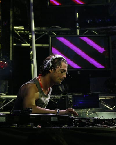 Swedish House Mafia's Axwell