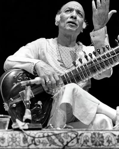 Ustad Vilayat Khan