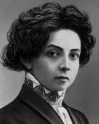 Vera Renczi