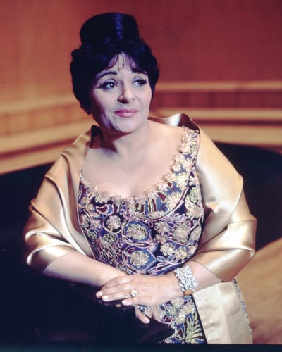 Victoria de los Ángeles